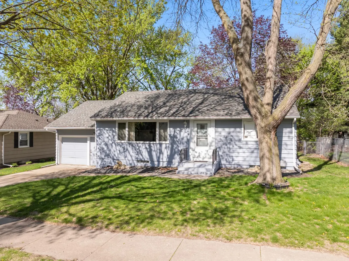 1535 10th AVE NE, Rochester, MN 55906