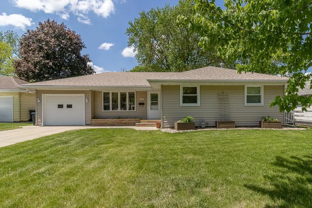 228 Meray BLVD, Mankato, MN 56001