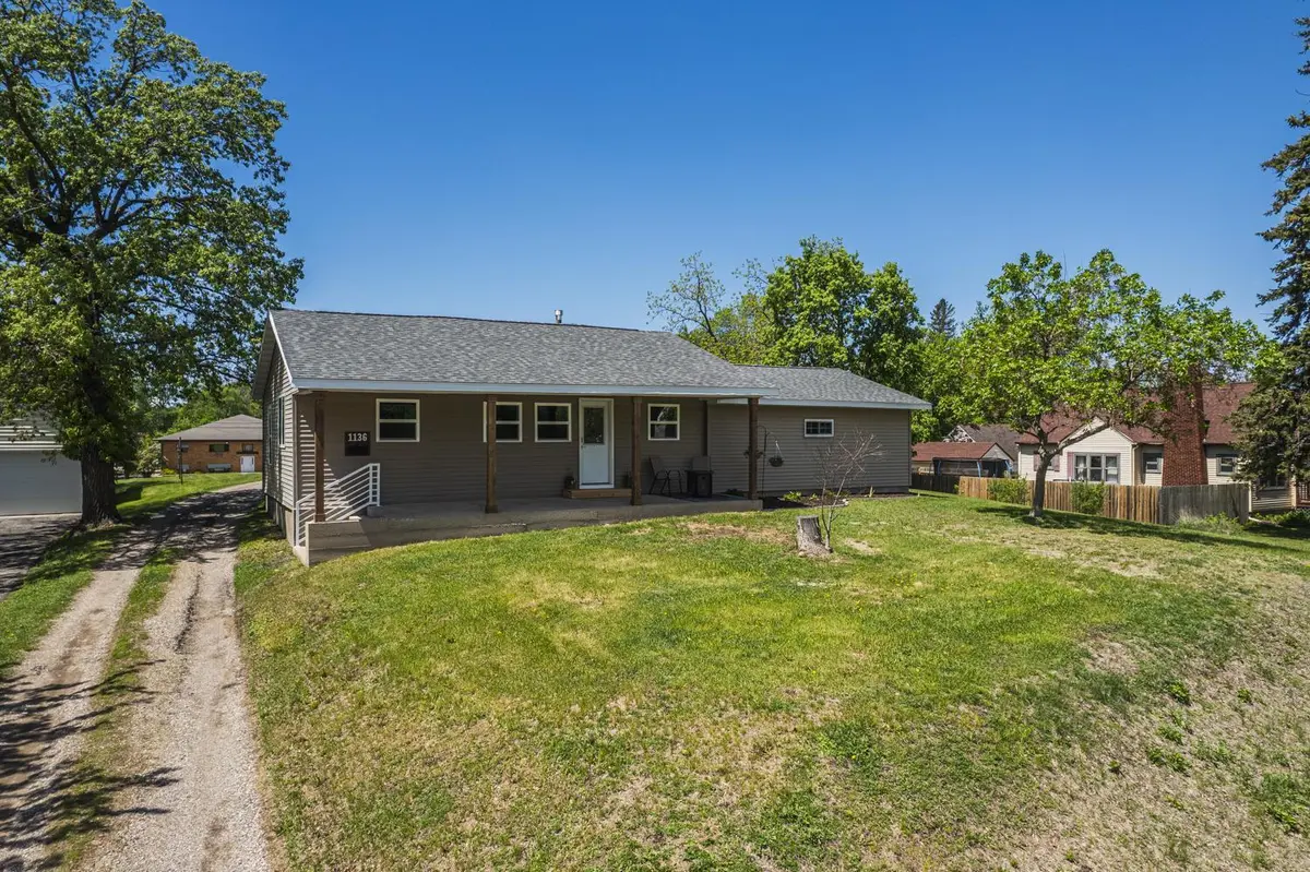 1136 Lincoln AVE, Detroit Lakes, MN 56501