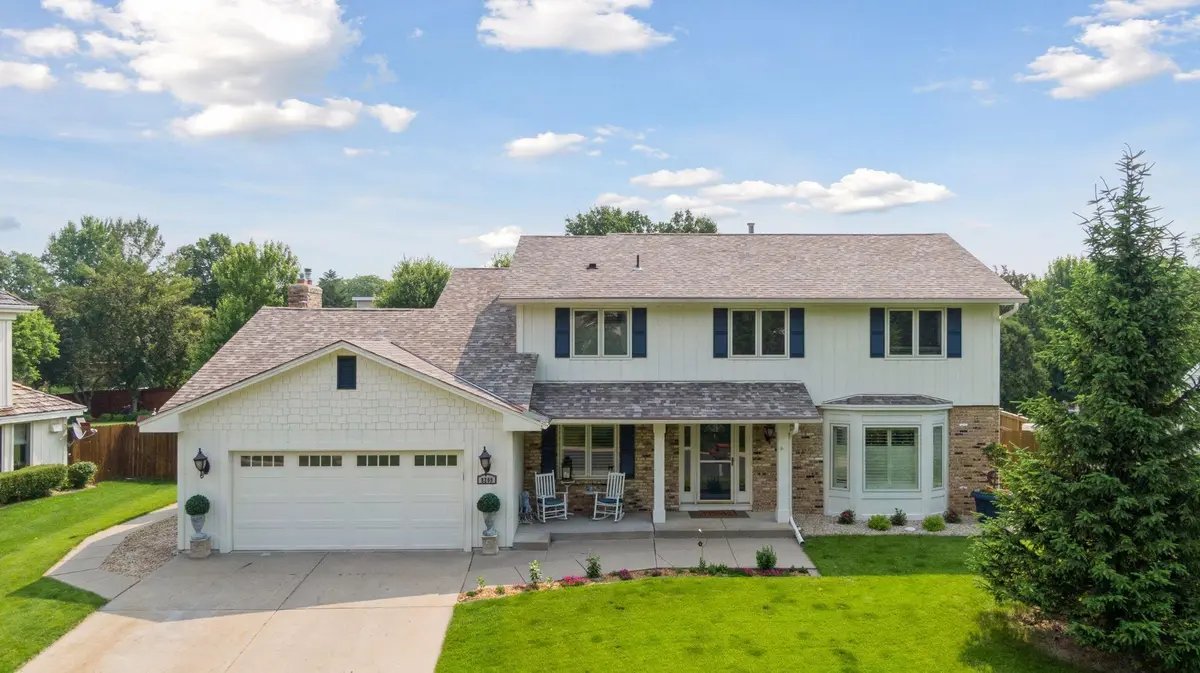 8209 Kentucky AVE S, Bloomington, MN 55438