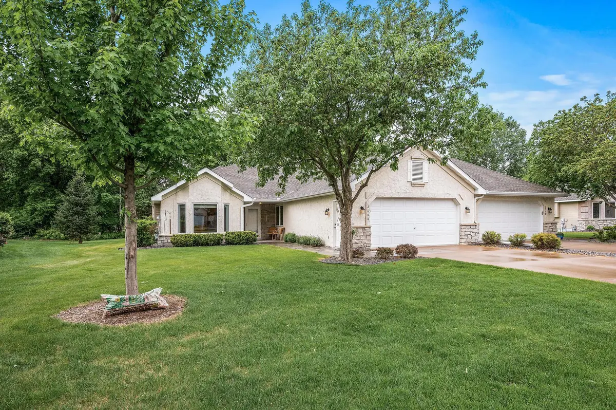 2600 Parkview CT, White Bear Twp, MN 55110