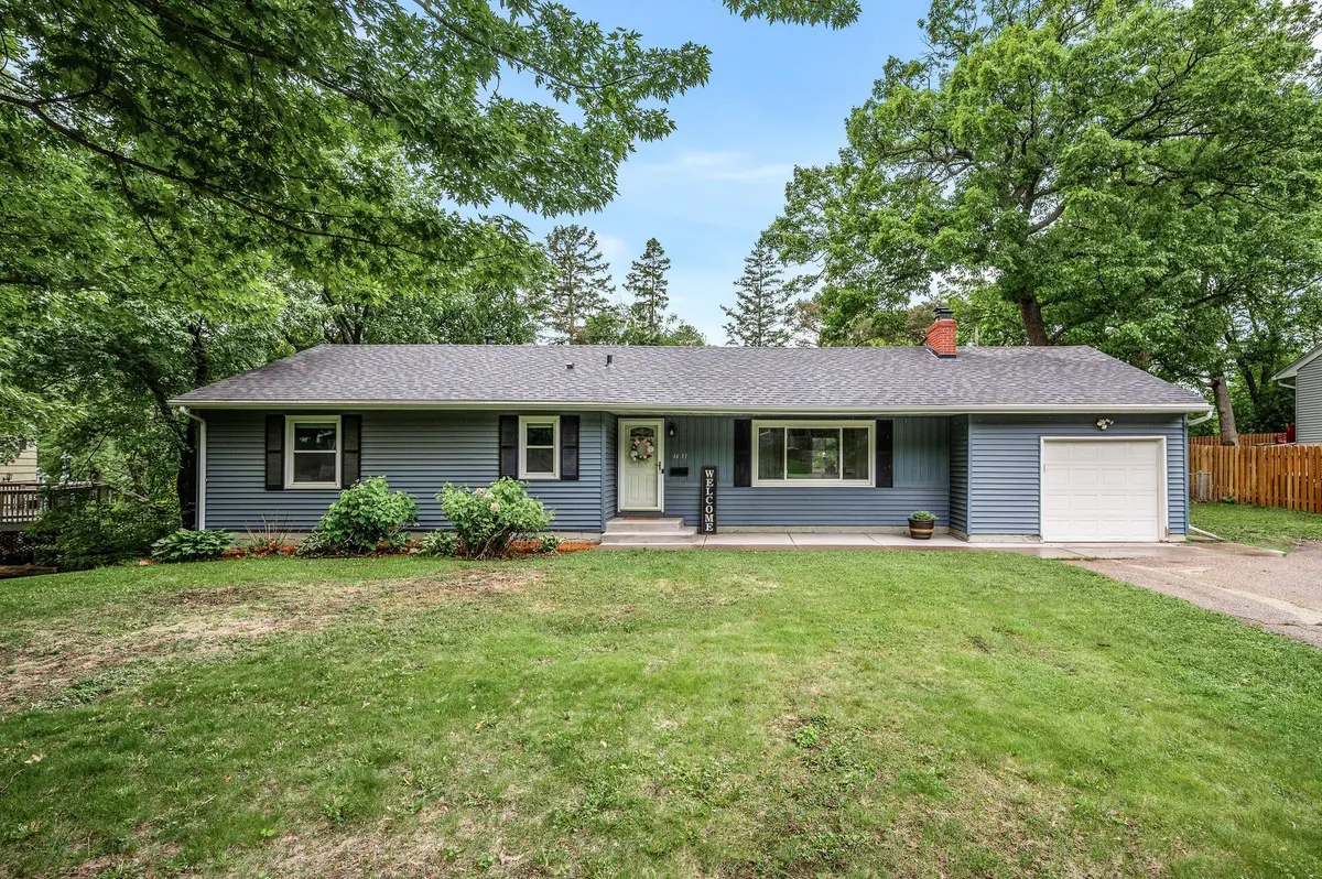 1611 Winnetka AVE N, Golden Valley, MN 55427