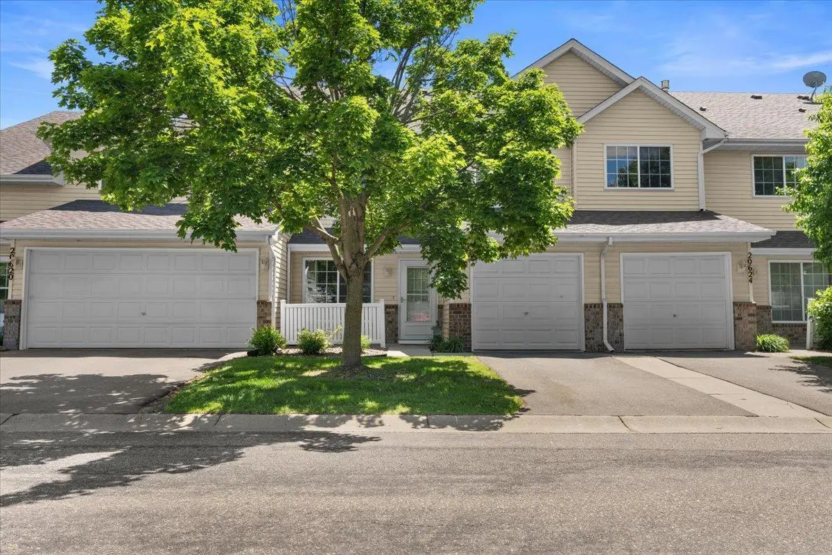20622 Brennan PATH #202, Farmington, MN 55024
