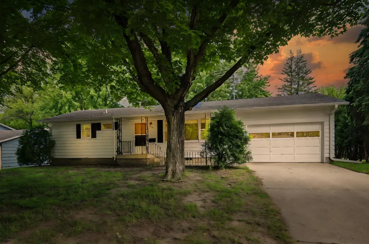 130 17th ST NE, Owatonna, MN 55060