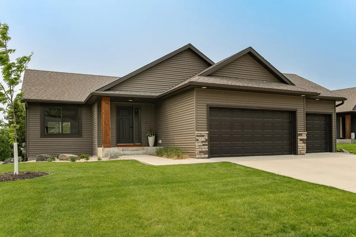 3478 Ridgeline DR SE, Rochester, MN 55904