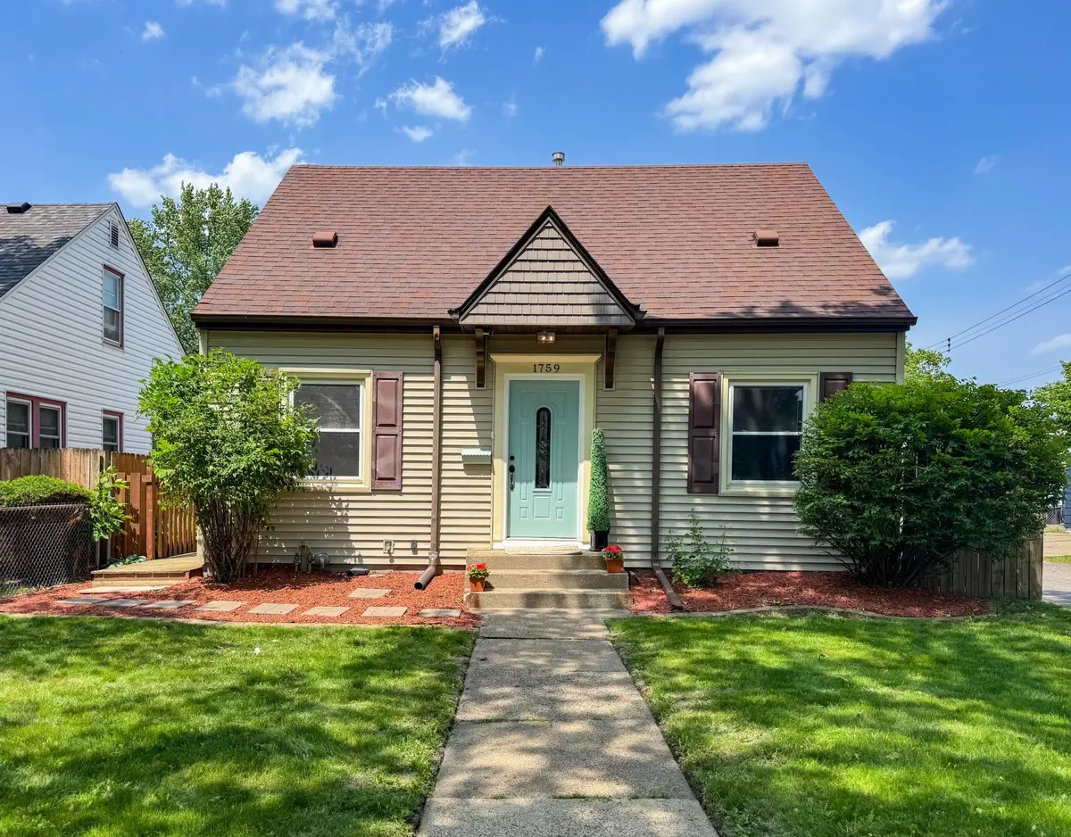 1759 Arlington AVE E, Saint Paul, MN 55106