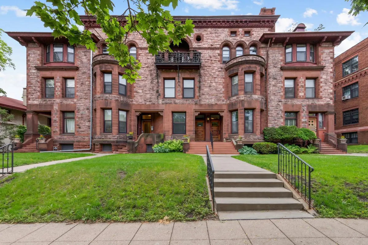 602 Summit AVE #3, Saint Paul, MN 55102