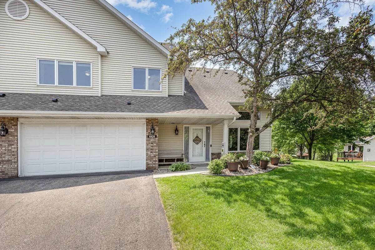 4426 Lakeshore TER, Eagan, MN 55122