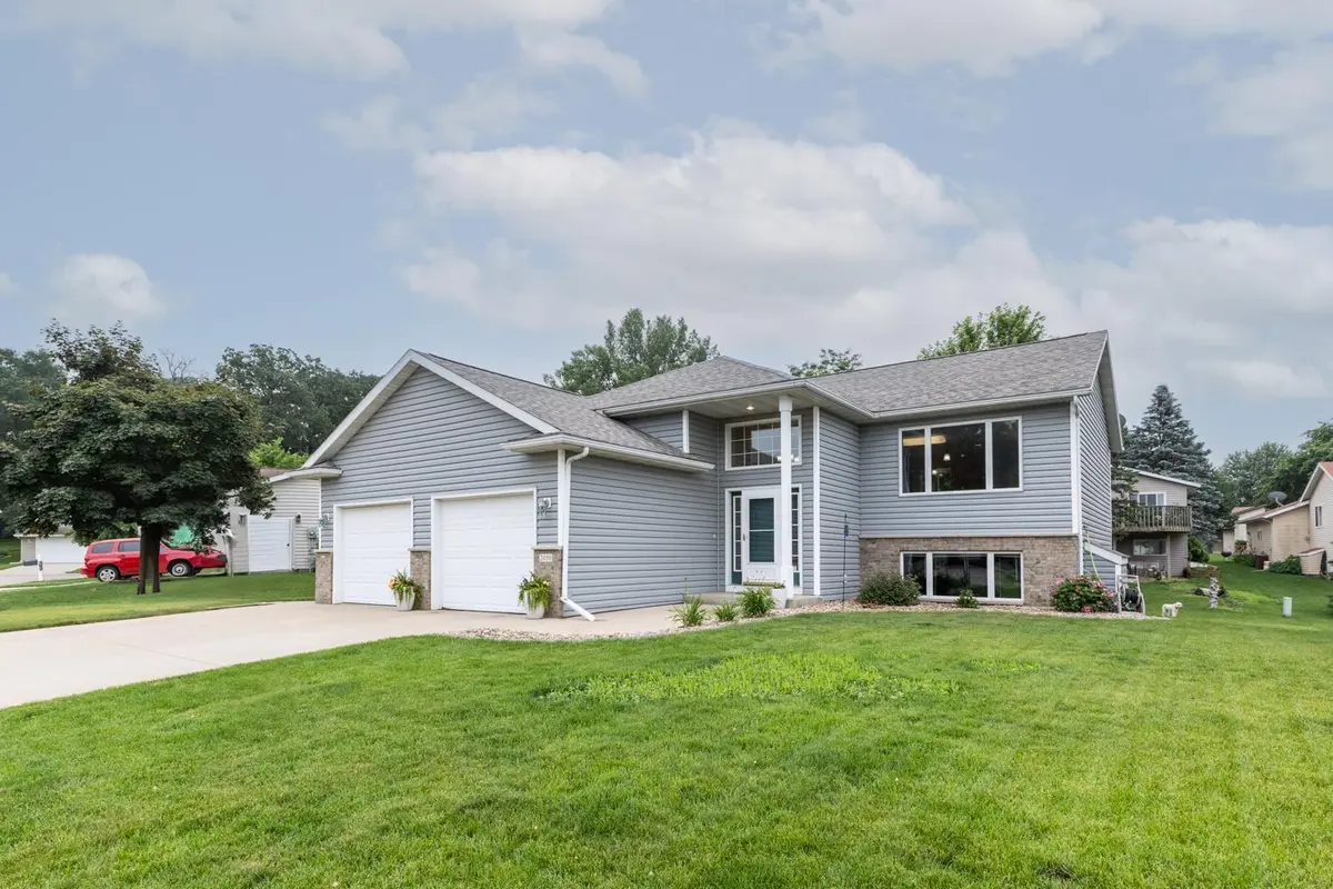 2050 23rd LN SE, Rochester, MN 55904