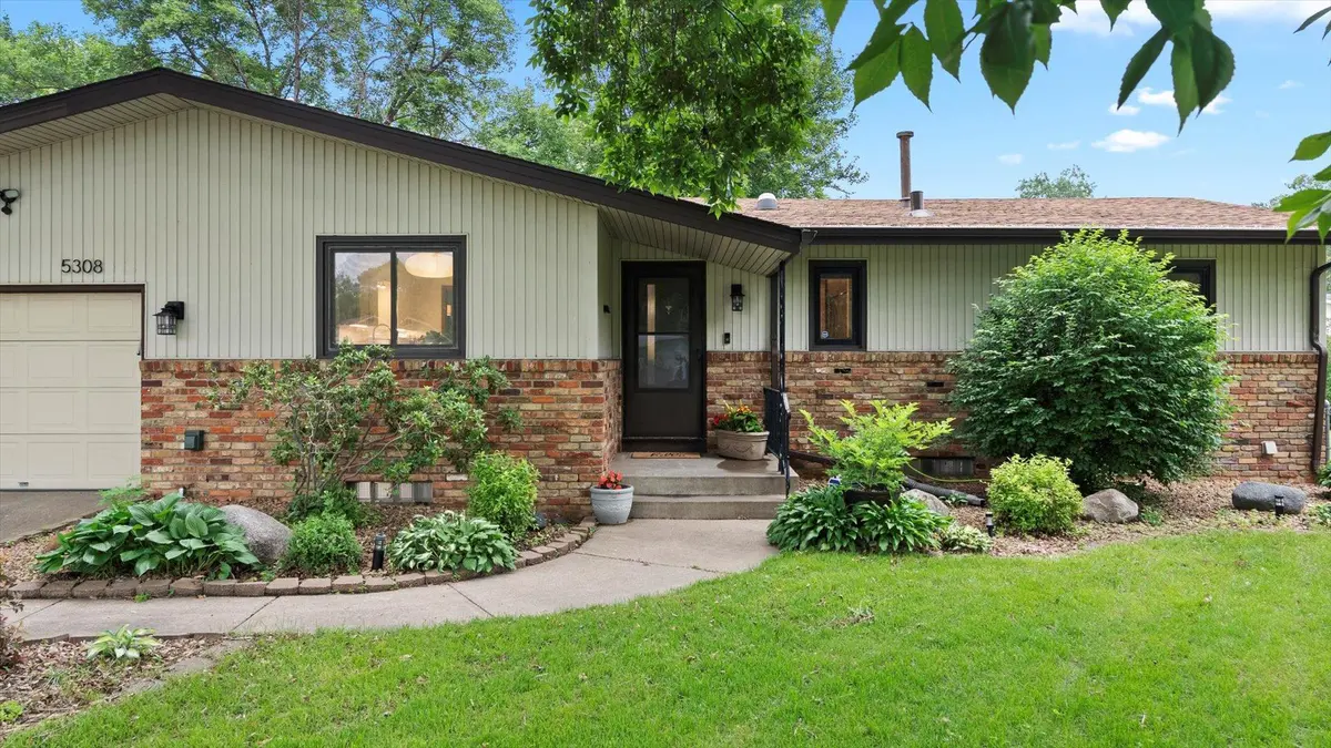 5308 80th AVE N, Brooklyn Park, MN 55443