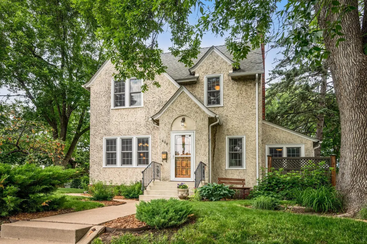404 Luverne AVE, Minneapolis, MN 55419