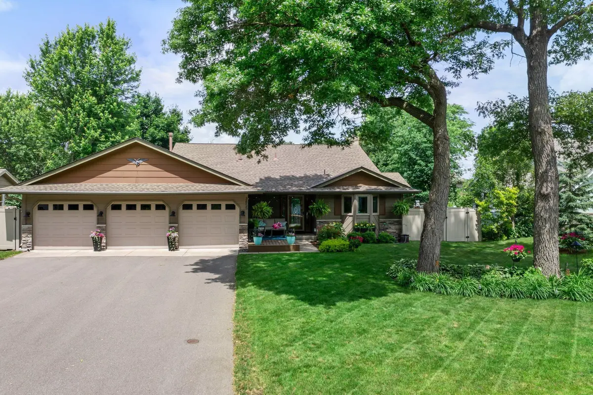 3855 97th AVE NE, Circle Pines, MN 55014