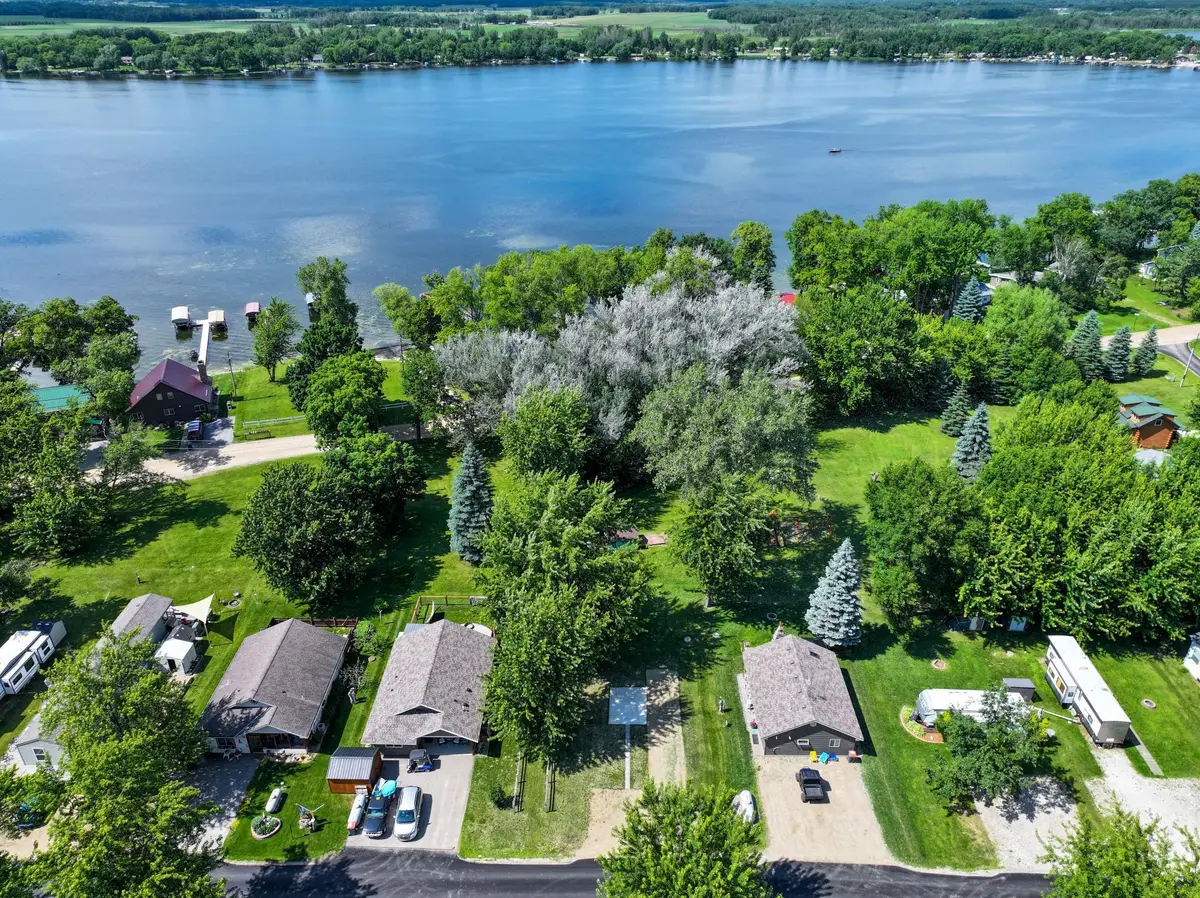 21637 Finch LOOP, Osakis, MN 56360