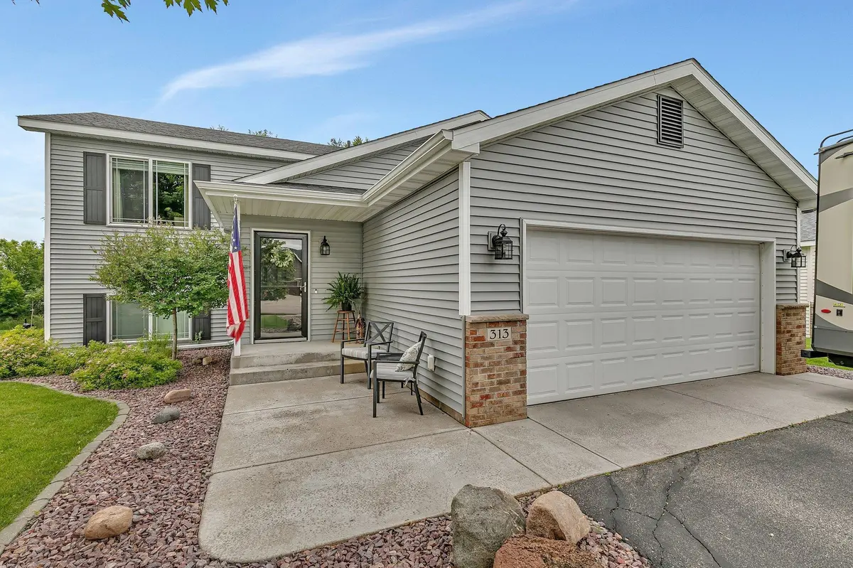313 Victory AVE, Sartell, MN 56377