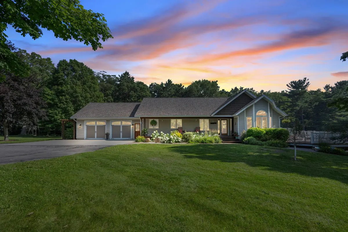 W5902 490th AVE, Ellsworth, WI 54011