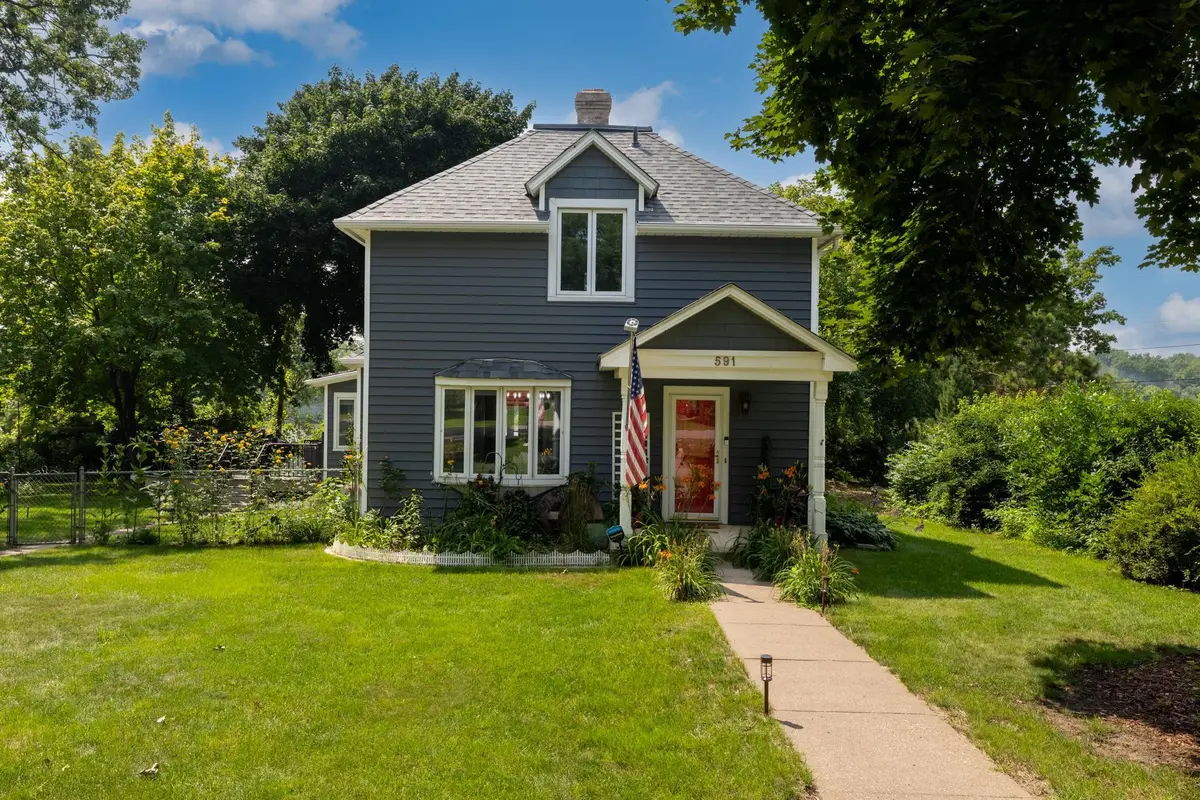 591 2nd AVE, Newport, MN 55055