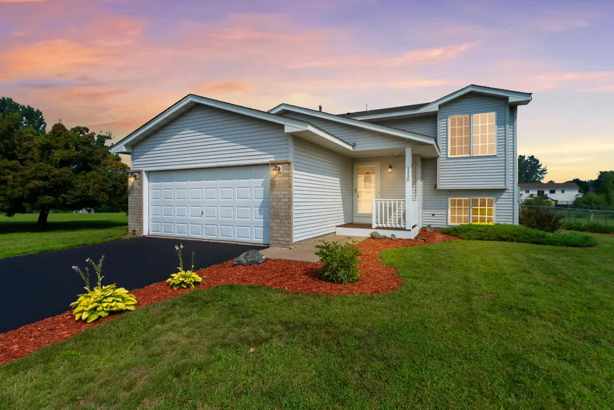 1330 Joes Lake RD SE, Cambridge, MN 55008