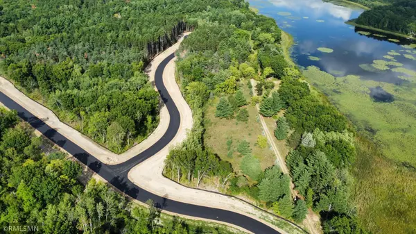 Lot 7 Dahlia Court, Isanti, MN 55040