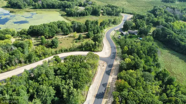 Lot 7 Dahlia Court, Isanti, MN 55040