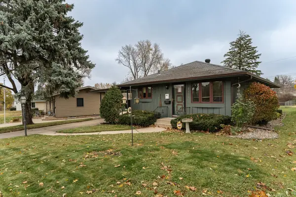 2122 17th AVE NW, Rochester, MN 55901