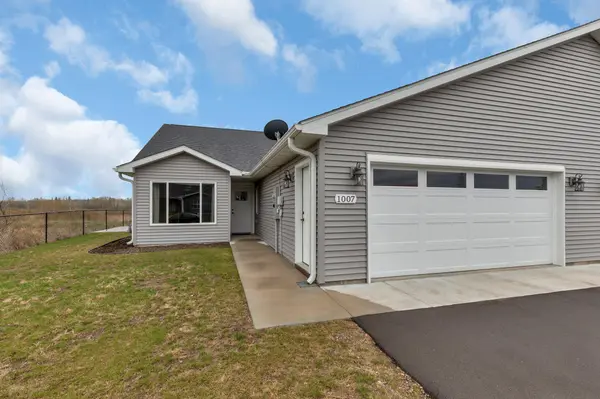 1007 8th ST NE, Milaca, MN 56353