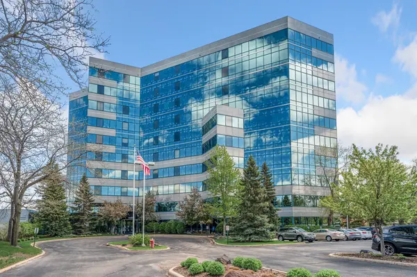 5601 Smetana DR #802, Hopkins, MN 55343