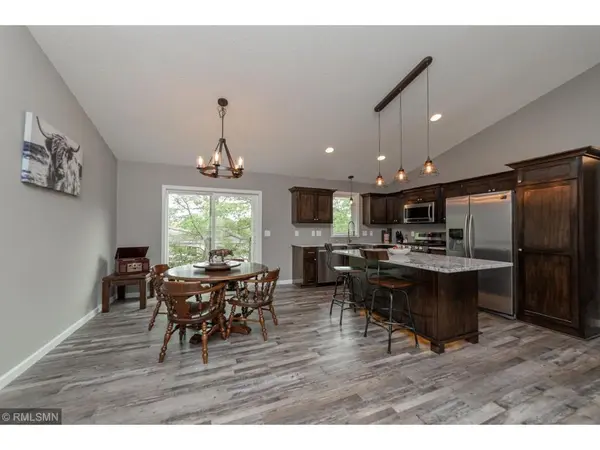 407 NW Bluebird DR NW, Isanti, MN 55040