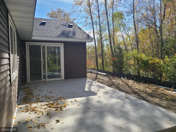 300 Brown AVE N, Annandale, MN 55302