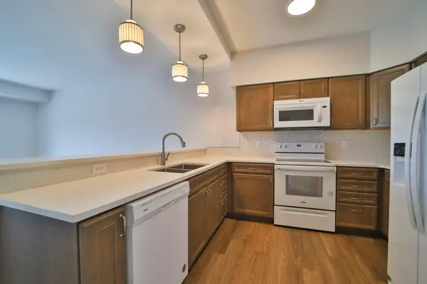 7084 Glory RD #302, Baxter, MN 56425