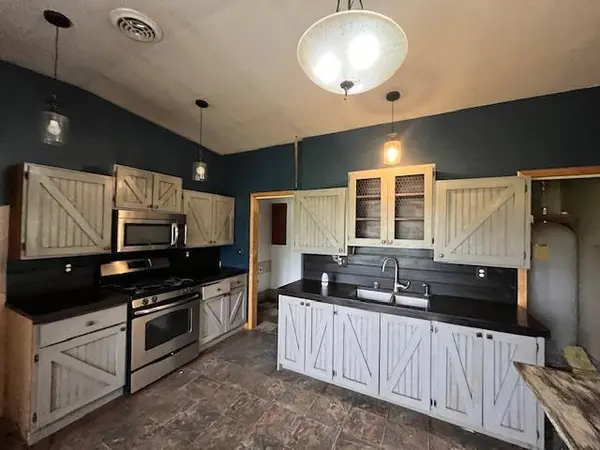 N2961 Sunset DR, Shell Lake, WI 54871
