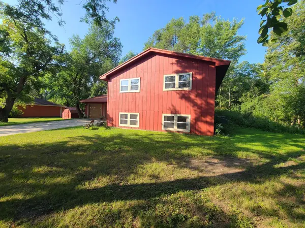 514 Service DR E, Canby, MN 56220