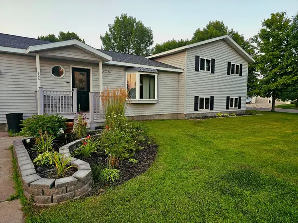 625 6th St NE,  Perham,  MN 56573