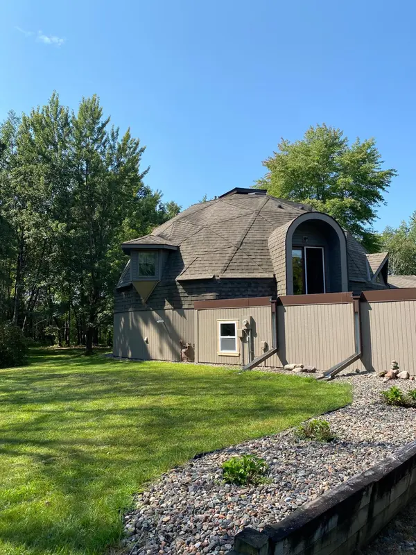 23410 Fontana ST NE, Stacy, MN 55079