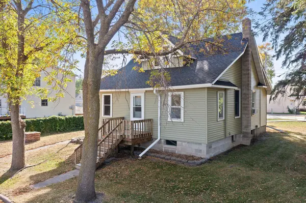214 E Alden ST, Arlington, MN 55307