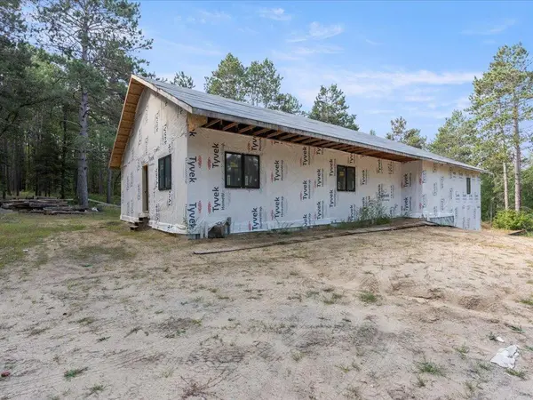 30804 Gravdahl DR, Pequot Lakes, MN 56472