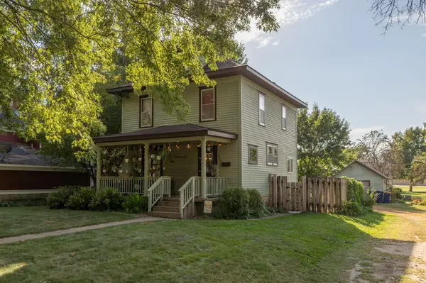 530 Forest ST,  Kenyon,  MN 55946
