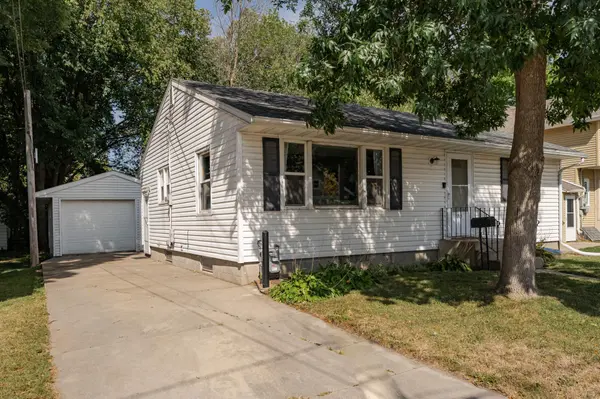 715 9th ST SE, Rochester, MN 55904