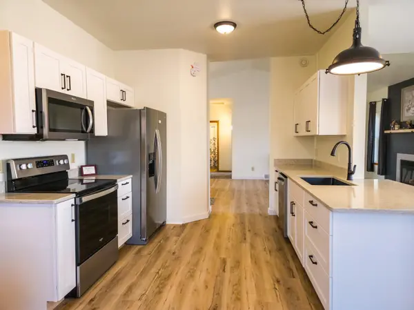 765 6th AVE NE, Perham, MN 56573
