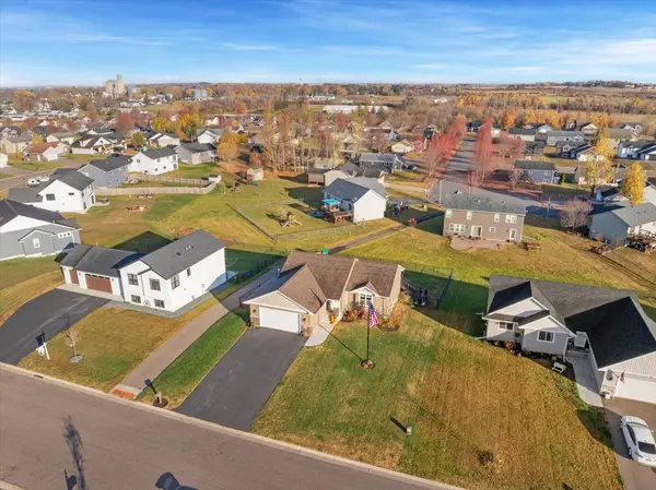 362 Bluebill ST, Baldwin, WI 54002