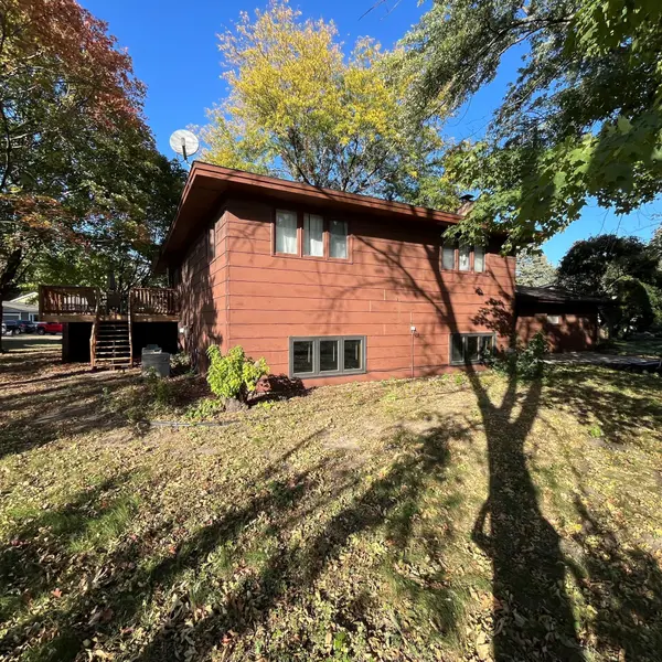 407 Spruce CIR, Jordan, MN 55352