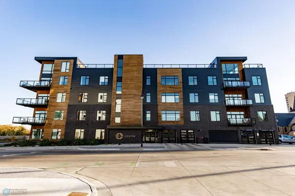 200 4th AVE N ##310, Fargo, ND 58102