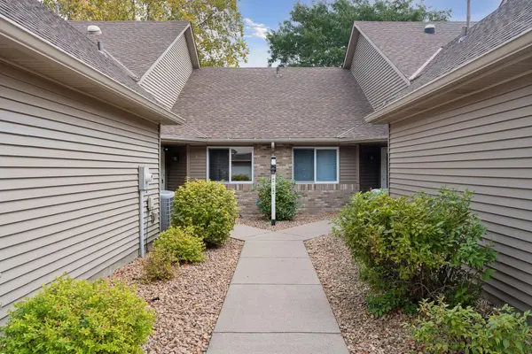 7154 Ivy Ridge CT, Lino Lakes, MN 55014
