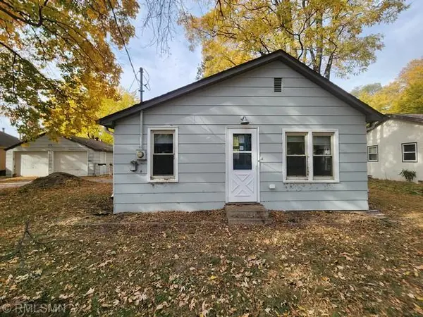 2530 14th AVE NW, New Brighton, MN 55112
