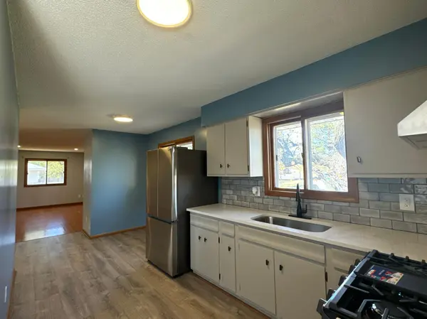 710 Sanburnol DR NE, Spring Lake Park, MN 55432