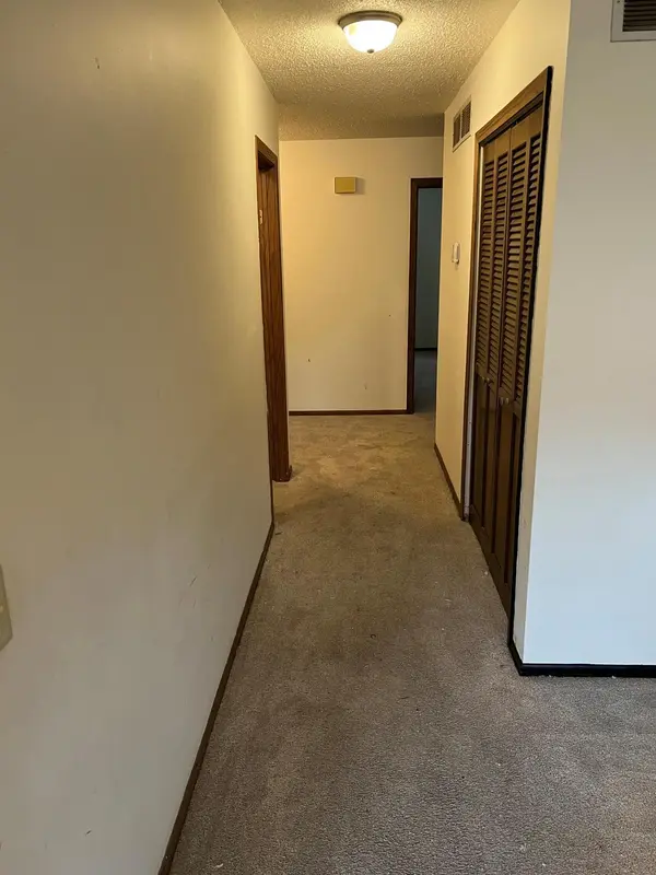 16558 Franklin TRL SE, Prior Lake, MN 55372