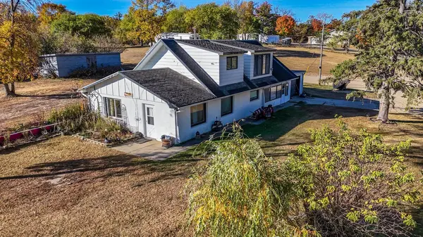 1745 Long Bridge RD, Detroit Lakes, MN 56501