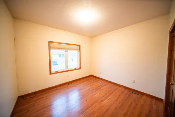 6 Abbey Ln, Kasson, MN 55944