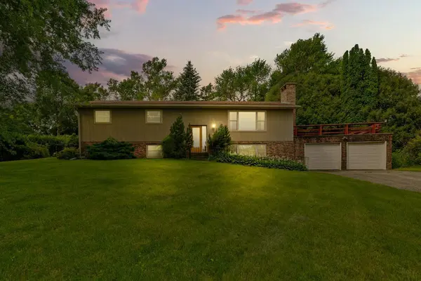 200 Half Moon RD, Wells, MN 56097