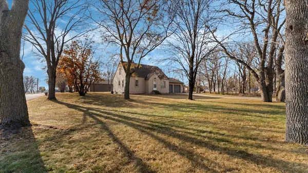 1020 E Main ST, Melrose, MN 56352