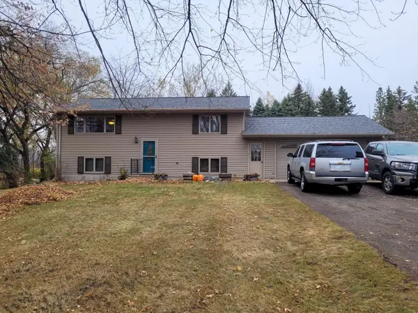 857 Cross Country LN SW, Alexandria, MN 56308